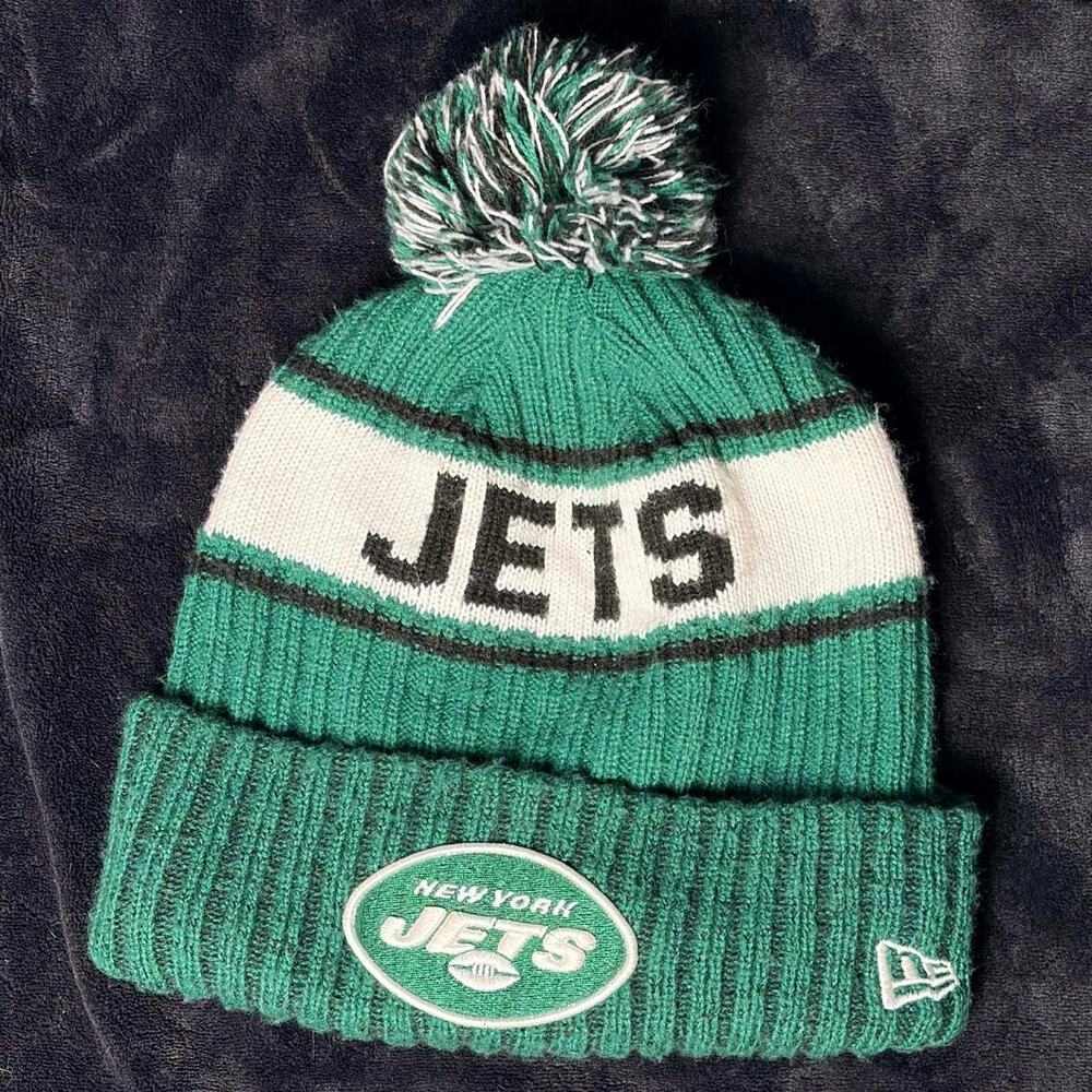 Green New York Jets Men's Beanie - Picture 4 of 7